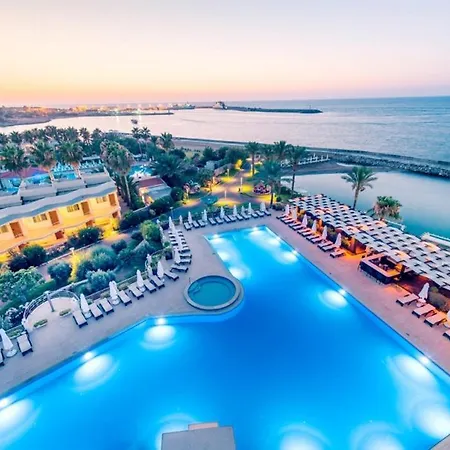 Hotel Vuni Palace Beachfront & & Casino