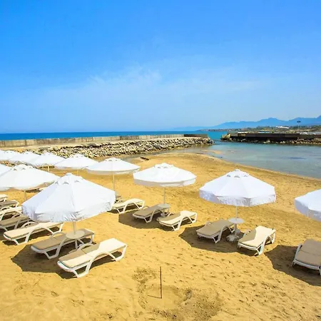 Vuni Palace Beachfront & & Casino 酒店 Larnakas tis Lapithou (Northern Cyprus)