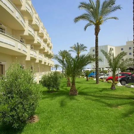 Vuni Palace Beachfront & & Casino * Larnakas tis Lapithou (Northern Cyprus)