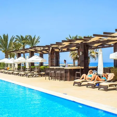 Vuni Palace Beachfront & & Casino * Larnakas tis Lapithou (Northern Cyprus)